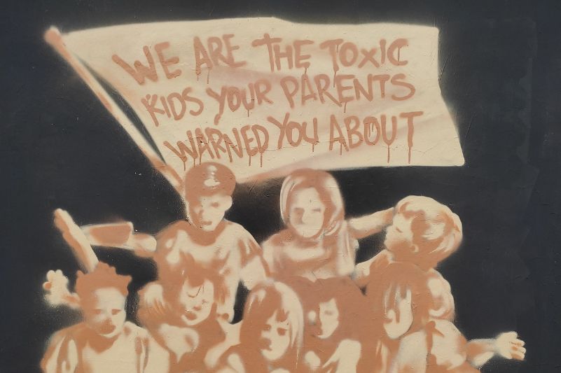 Toxic Kids Graffiti wall